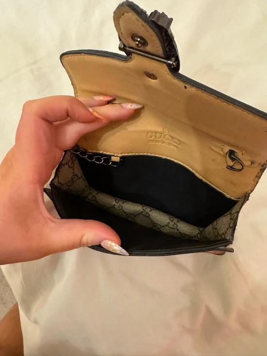 Gucci small Crossbody/ clutch - Picture 6 of 8